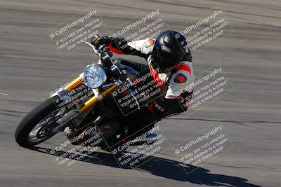 media/Mar-12-2022-SoCal Trackdays (Sat) [[152081554b]]/Bowl Set 2 (1025am)/